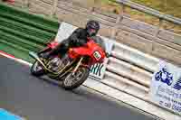 Vintage-motorcycle-club;eventdigitalimages;mallory-park;mallory-park-trackday-photographs;no-limits-trackdays;peter-wileman-photography;trackday-digital-images;trackday-photos;vmcc-festival-1000-bikes-photographs